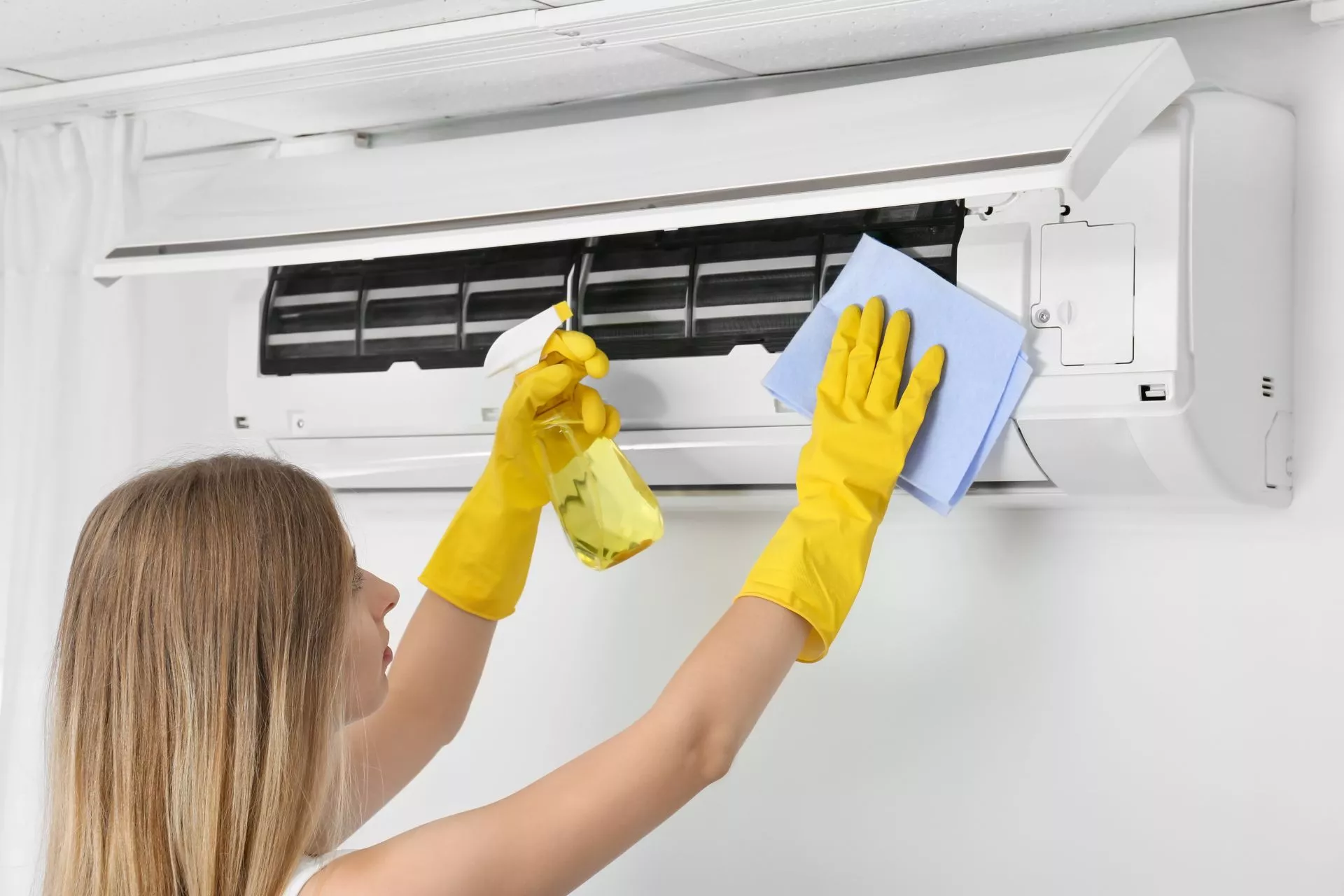 Cleaning ductless evap coil