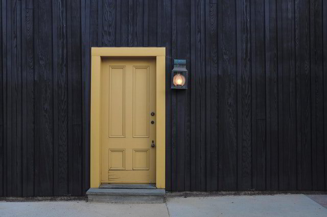 Signs That Your Front Door Needs to Be Replaced
