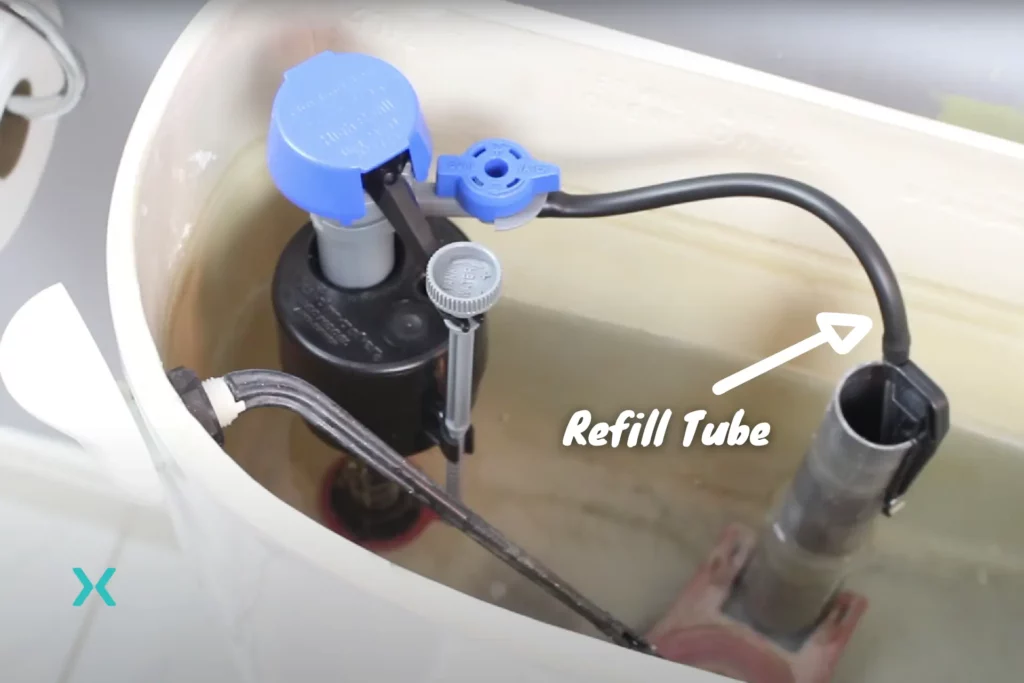 Fixing a toilet refill tube