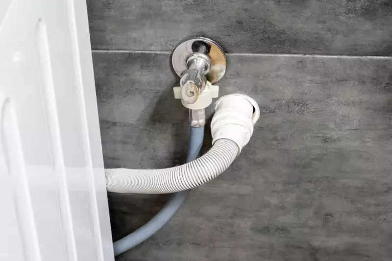 washing machine drain hose compress